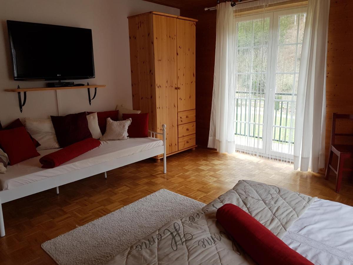 Feriendomizil Wetzelberger Appartement Monichwald Buitenkant foto